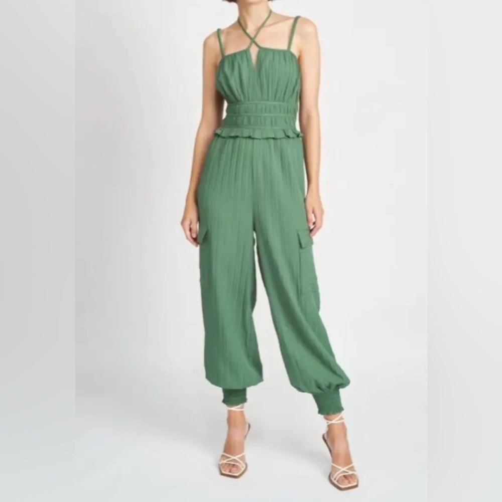 NWT En Saison green jogger style jumpsuit size medium